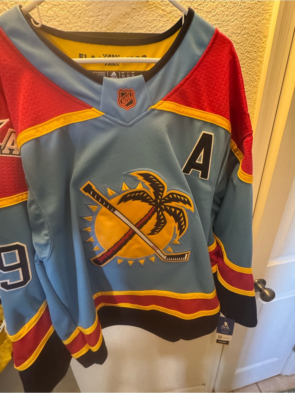 Adidas Florida Panthers Reverse Retro 2.0 jersey , new w/Tags.